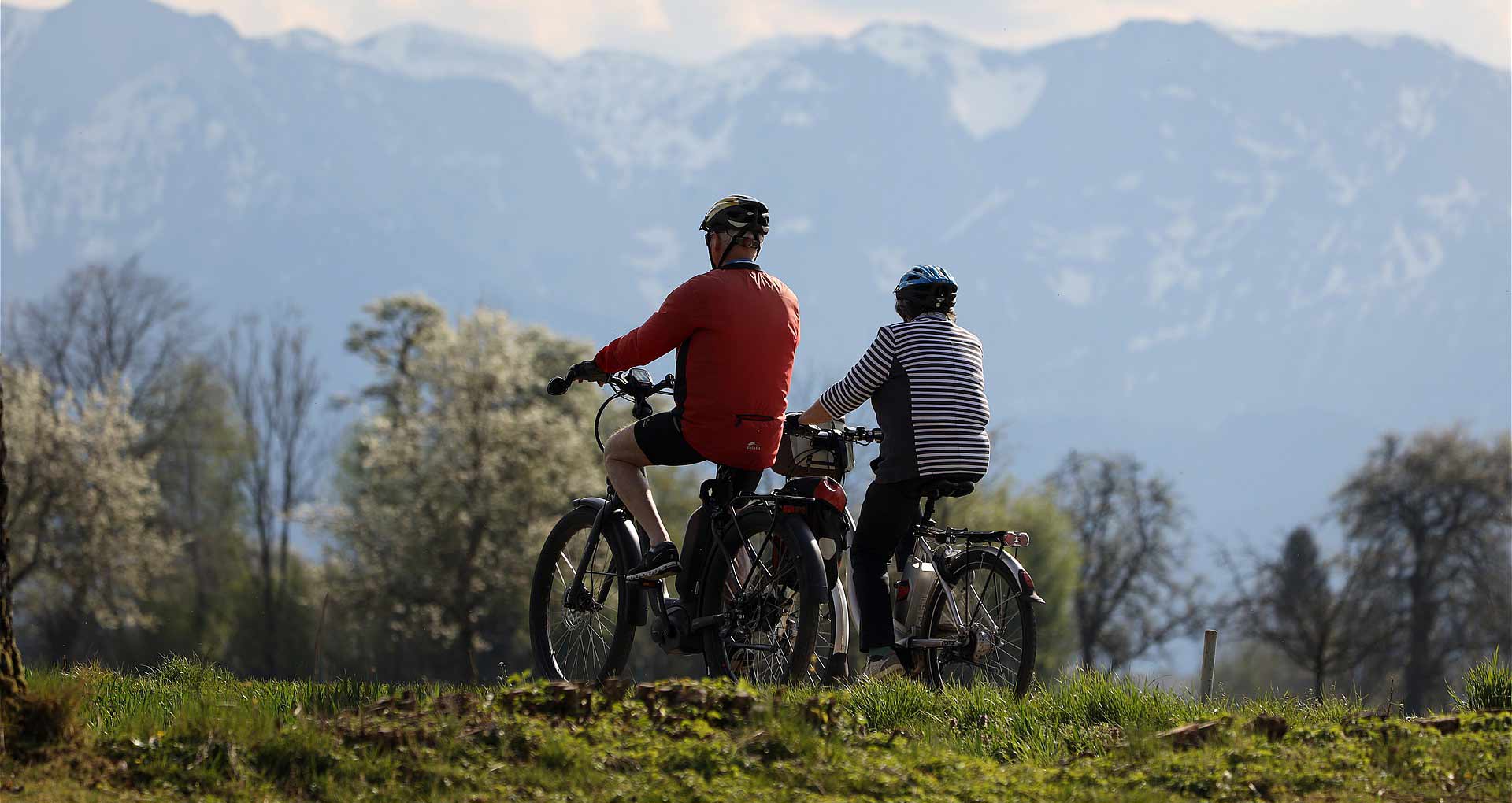 Fahradfahrer in der Natur